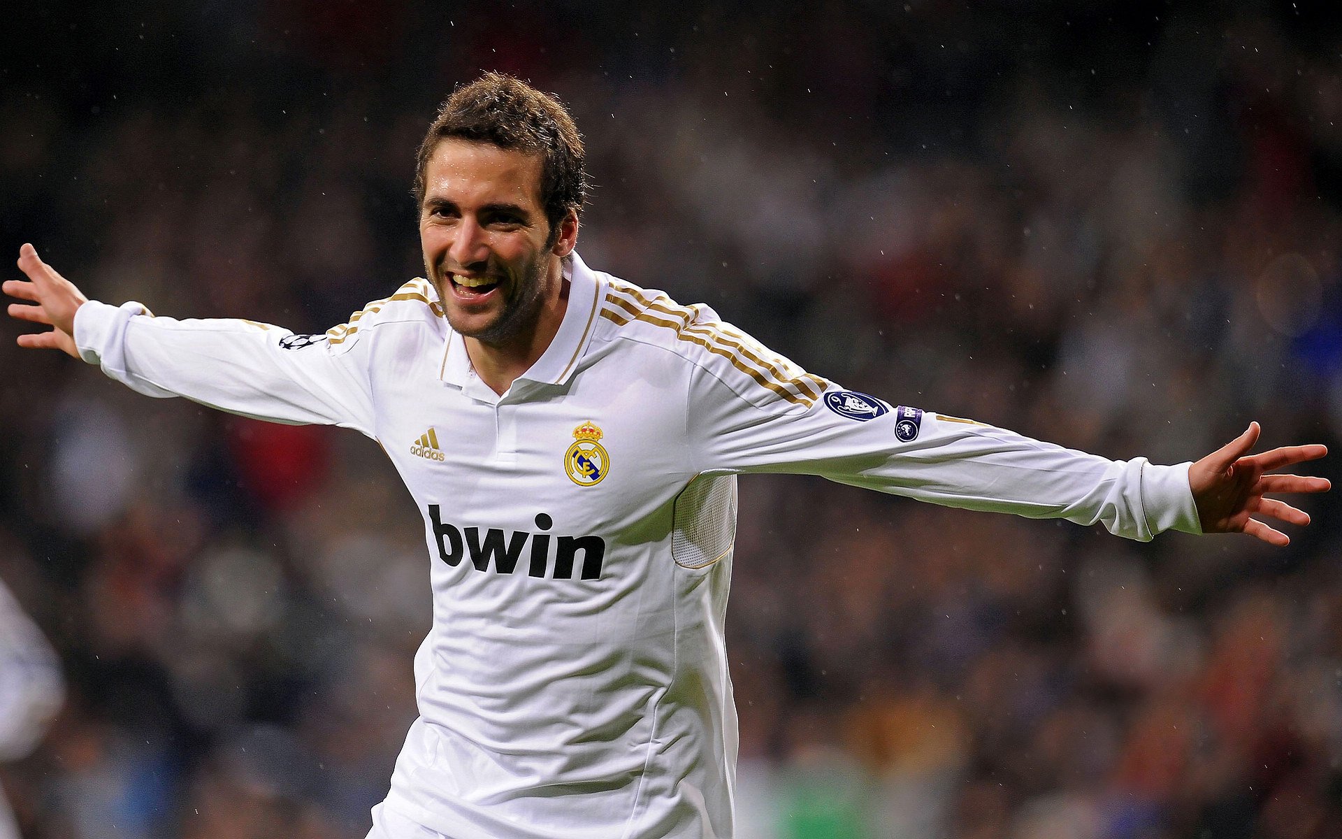 大坂直美关键节点赛况扑朔迷离，拜仁带队取胜！